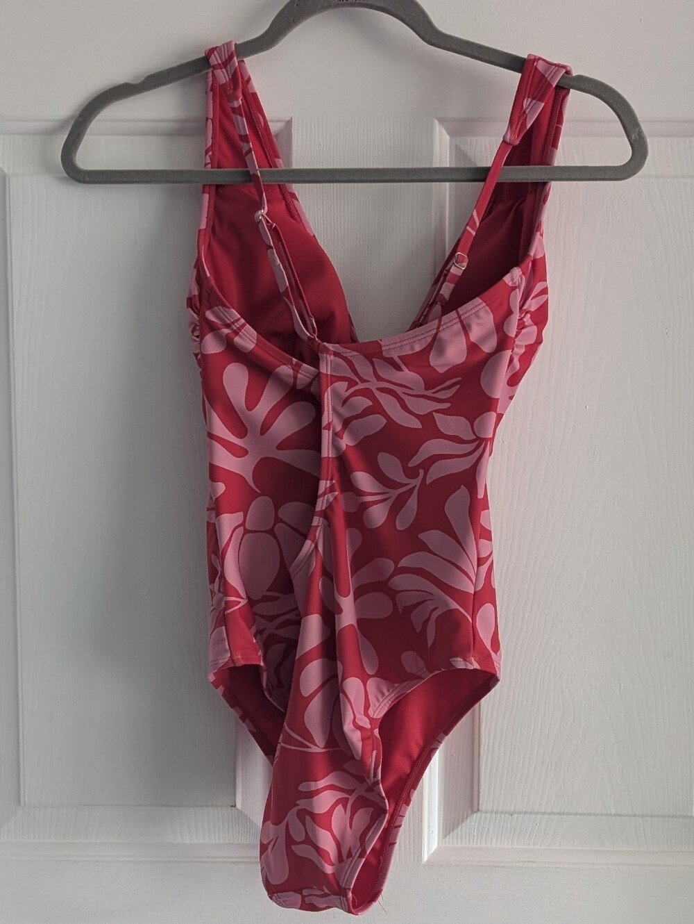 Shade & Shore Pink & Red One- Piece Floral Swimsuit Medium Target - Picture 13 of 15